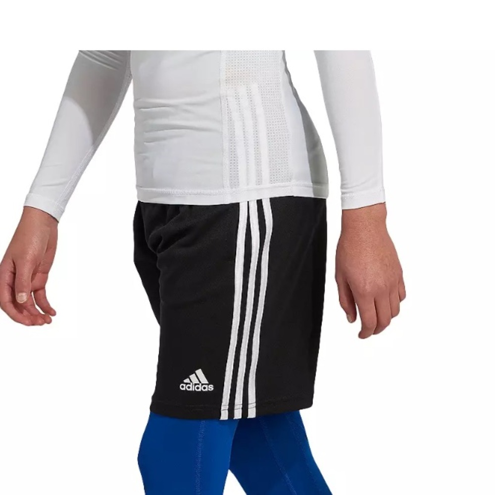 ADIDAS Youth, boys medium shorts